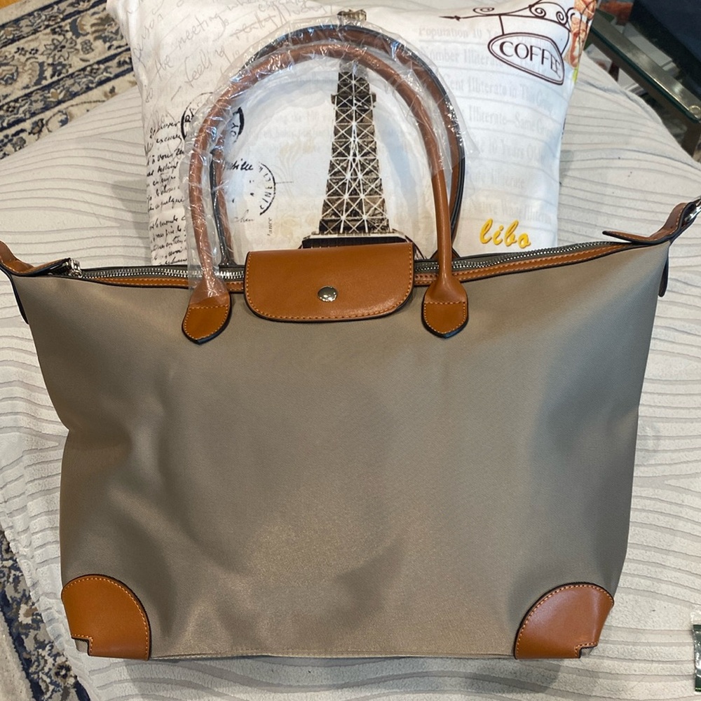 Shoulder bag